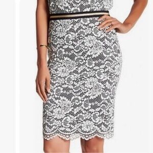 Trina Turk Paltrow Lace Skirt Only Floral White Black size 8 luxury holiday